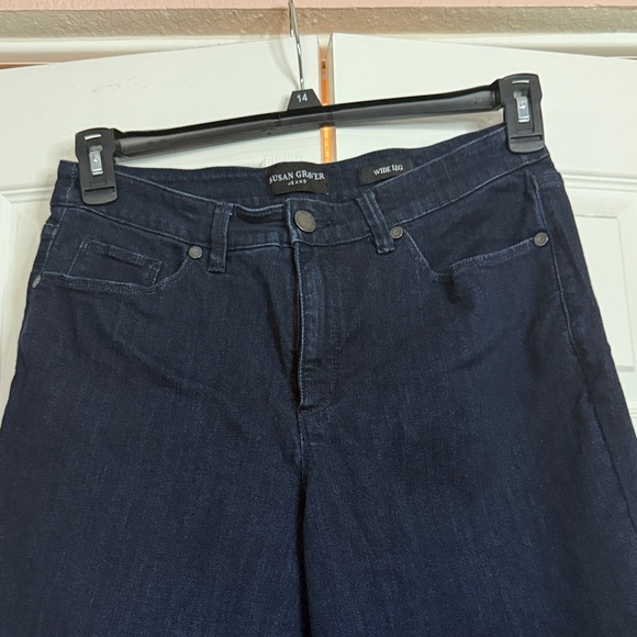 Susan Graver Dark Wash Denim Cropped Jeans size 12P - Picture 5 of 8